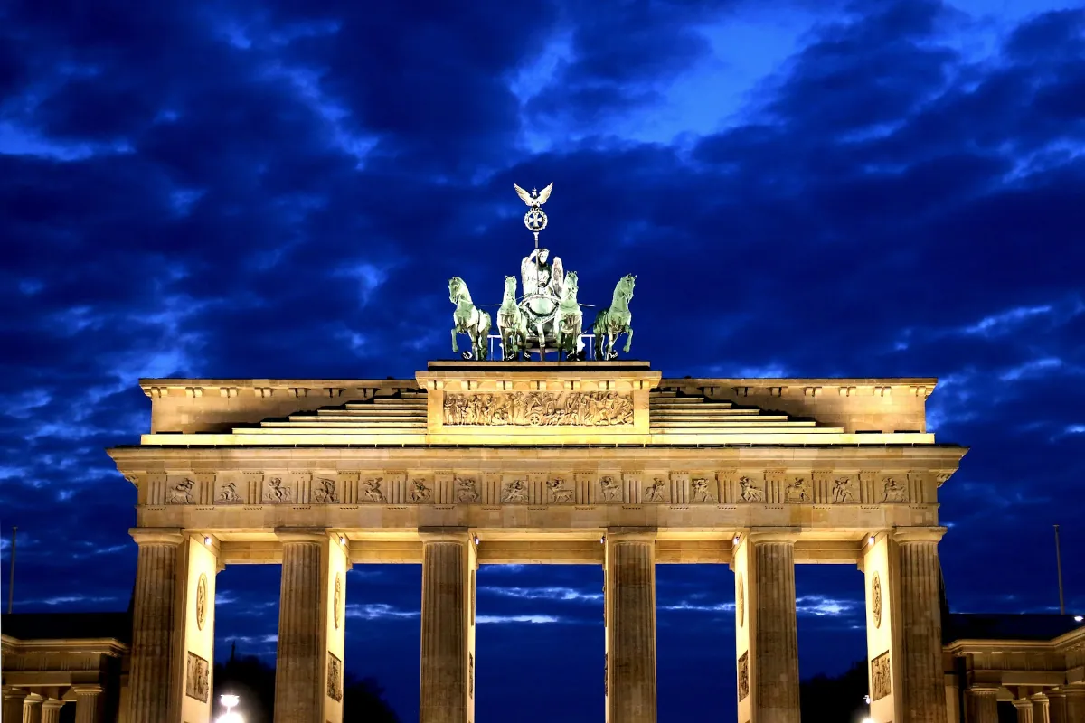 Explore the Brandenburg Gate