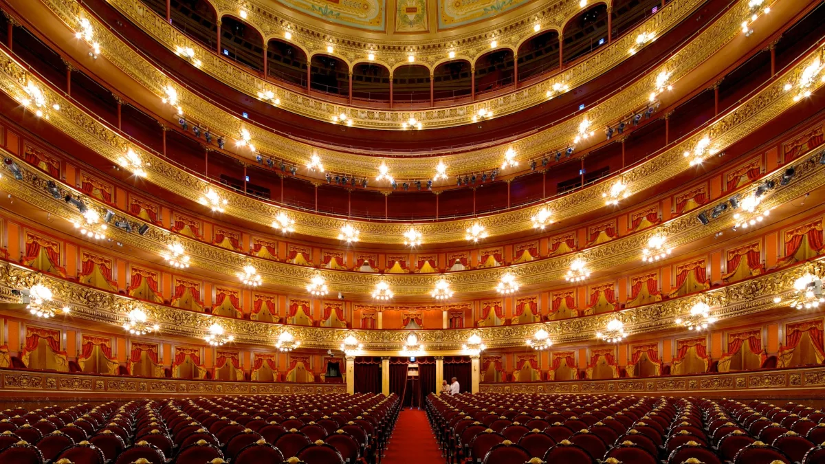Visit the Teatro Colon