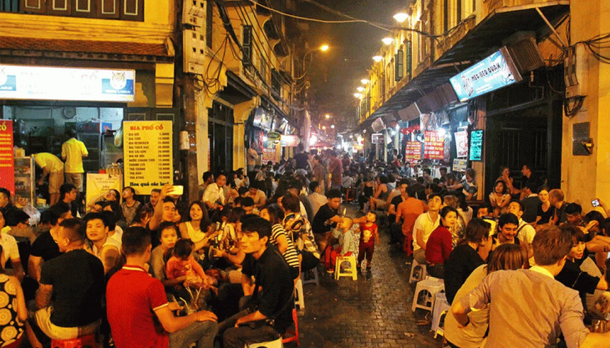 Eat street food in the Old Quarter